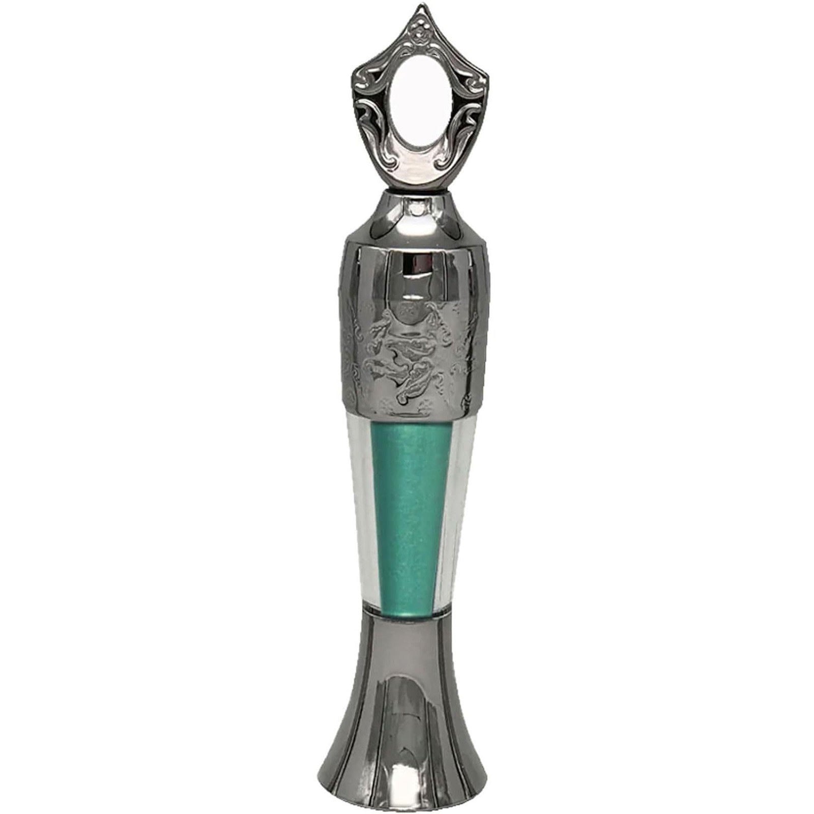 A Naturally Smooth Eyeliner For Effortless Application